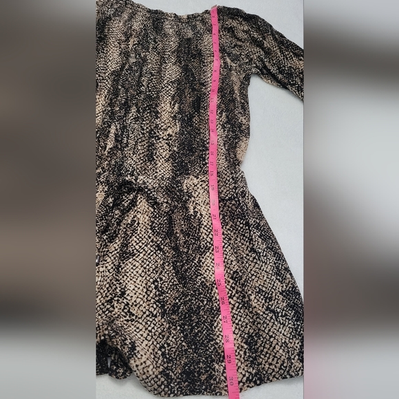 Kye Mi Snakeskin Print Romper NWT - Picture 8 of 12